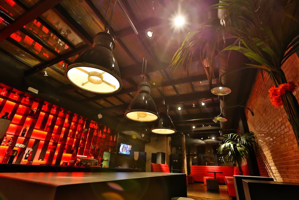 Padam Boutique Hotel Tiranë Luaran gambar