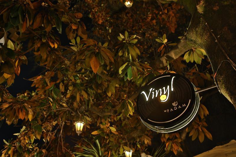 Padam Boutique Hotel Tiranë Luaran gambar